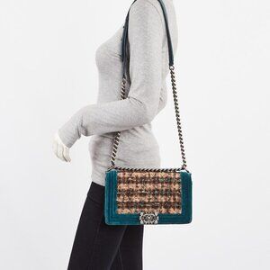 Chanel Green Velvet and Quilted Plaid Tweed Paris-Edinburgh Medium Boy Bag